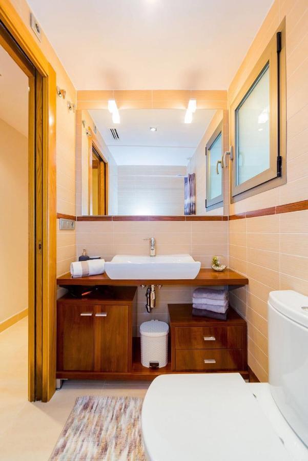 Шикарная Квартира На Первой Линии -Luxury Apartment On The First Line Sea 또레비에하 외부 사진