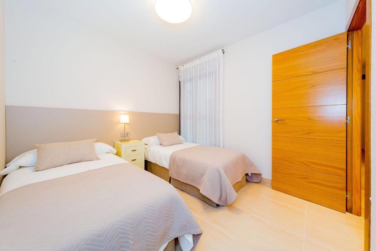 Шикарная Квартира На Первой Линии -Luxury Apartment On The First Line Sea 또레비에하 외부 사진